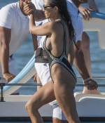 Access_Kardashian_159.jpg