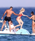 Access_Kardashian_17.jpg