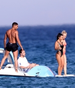 Access_Kardashian_18.jpg