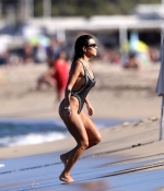 Access_Kardashian_30.jpg