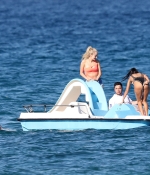 Access_Kardashian_66.jpg