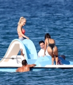 Access_Kardashian_70.jpg