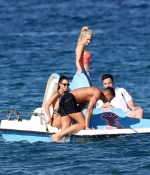 Access_Kardashian_76.jpg
