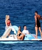 Access_Kardashian_77.jpg