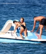 Access_Kardashian_97.jpg