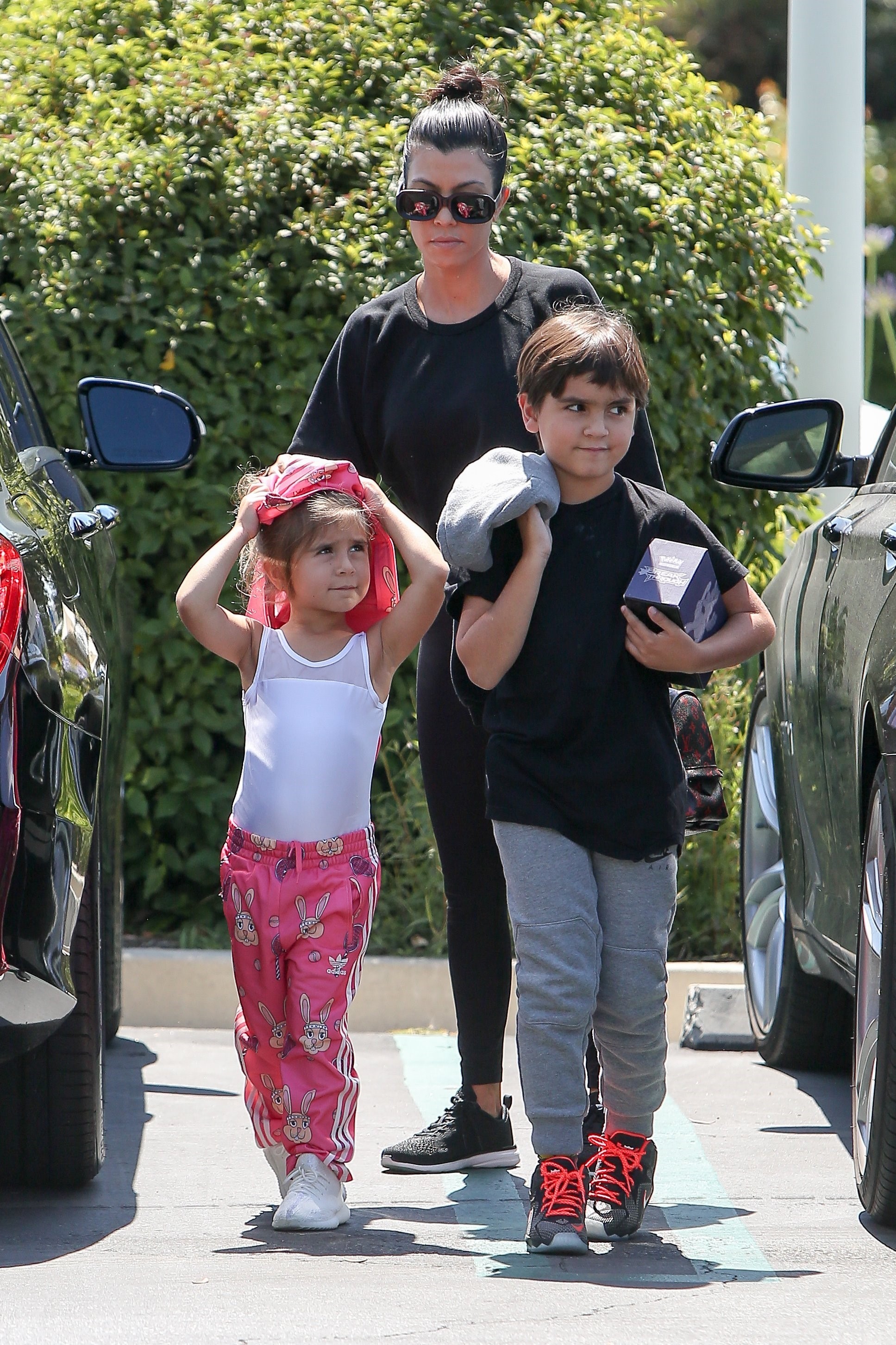 Access_Kardashian_34.jpg