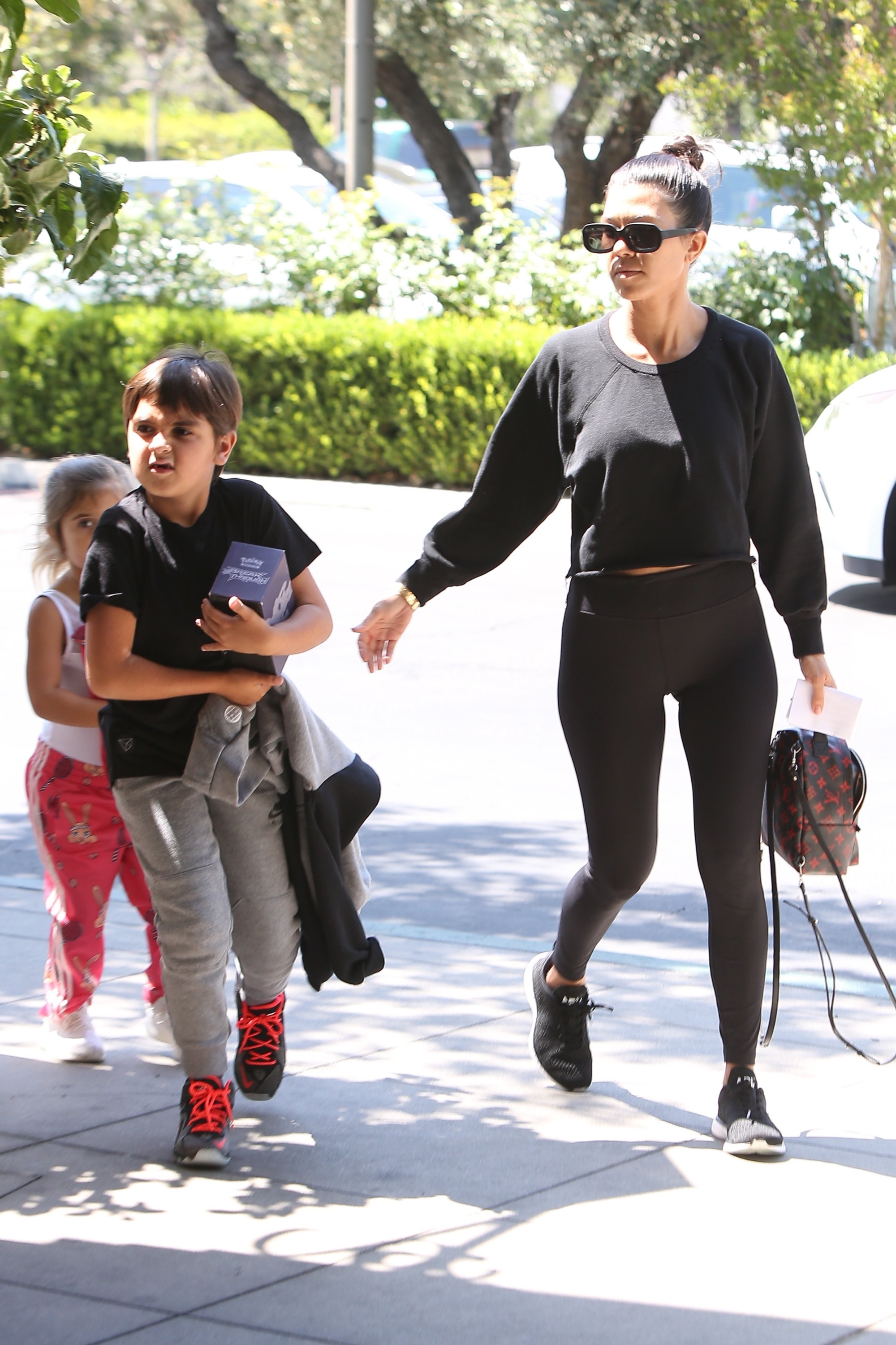 Access_Kardashian_40.jpg