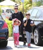Access_Kardashian_12.jpg