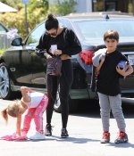 Access_Kardashian_20.jpg