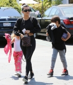 Access_Kardashian_3.jpg