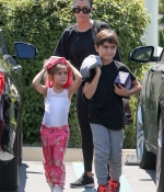 Access_Kardashian_34.jpg