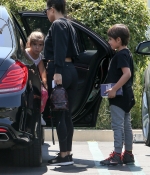 Access_Kardashian_38.jpg