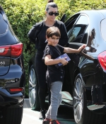 Access_Kardashian_6.jpg