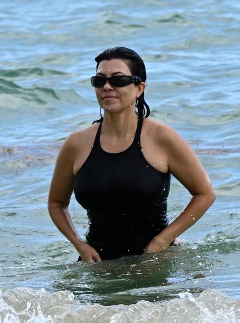 Access_Kardashian_10.jpg