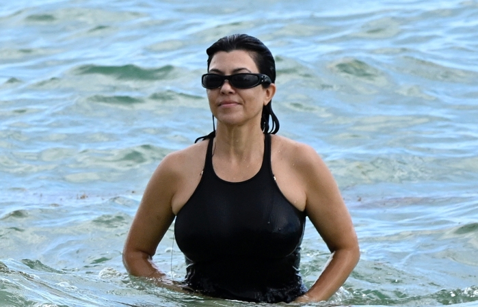 Access_Kardashian_17.jpg