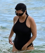 Access_Kardashian_18.jpg