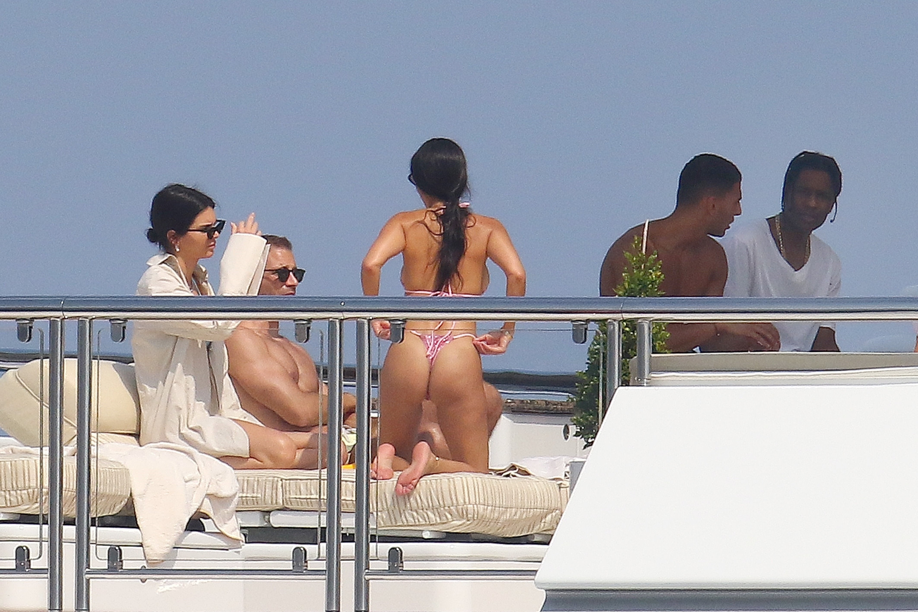 Access_Kardashian_1.jpg