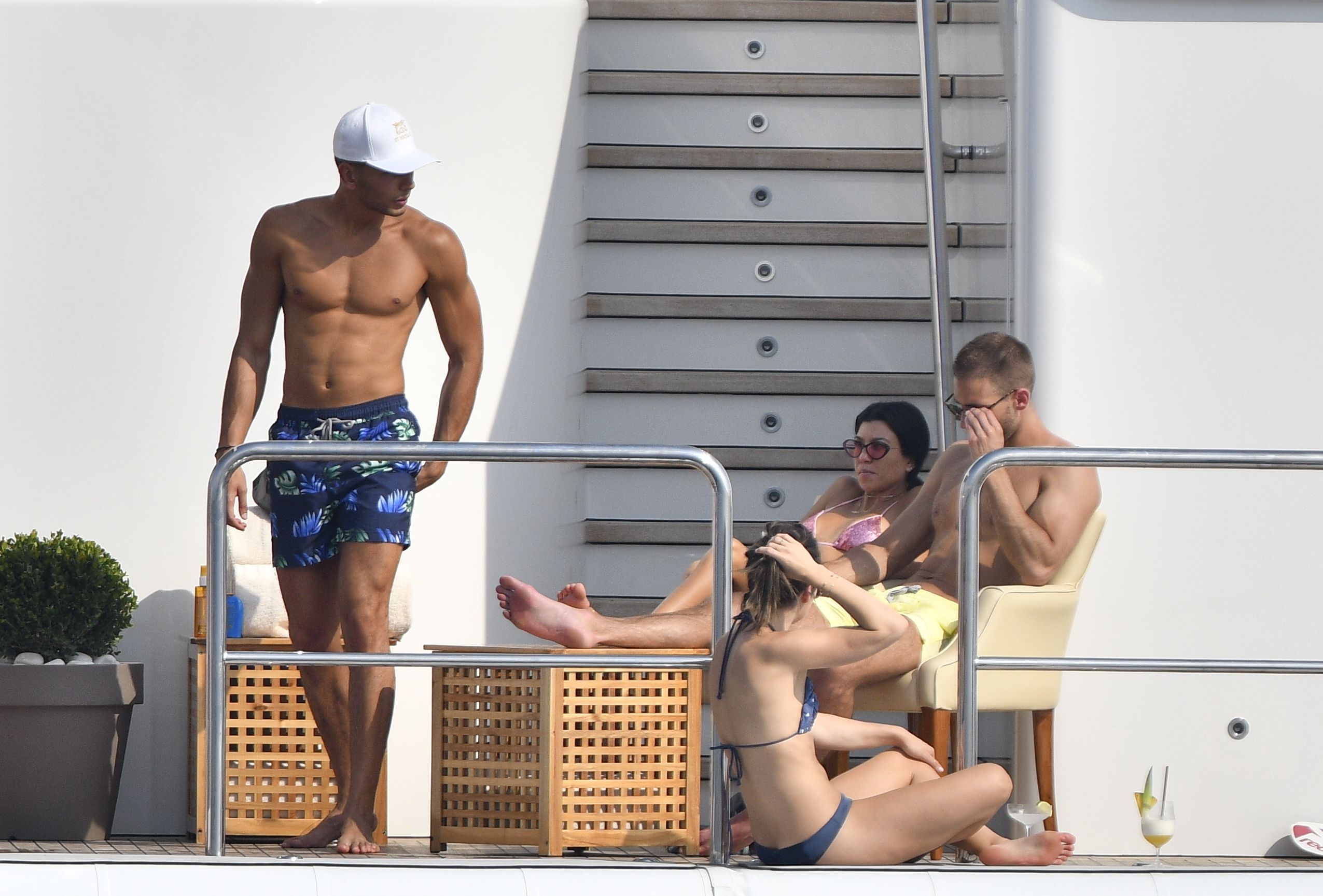 Access_Kardashian_18.jpg