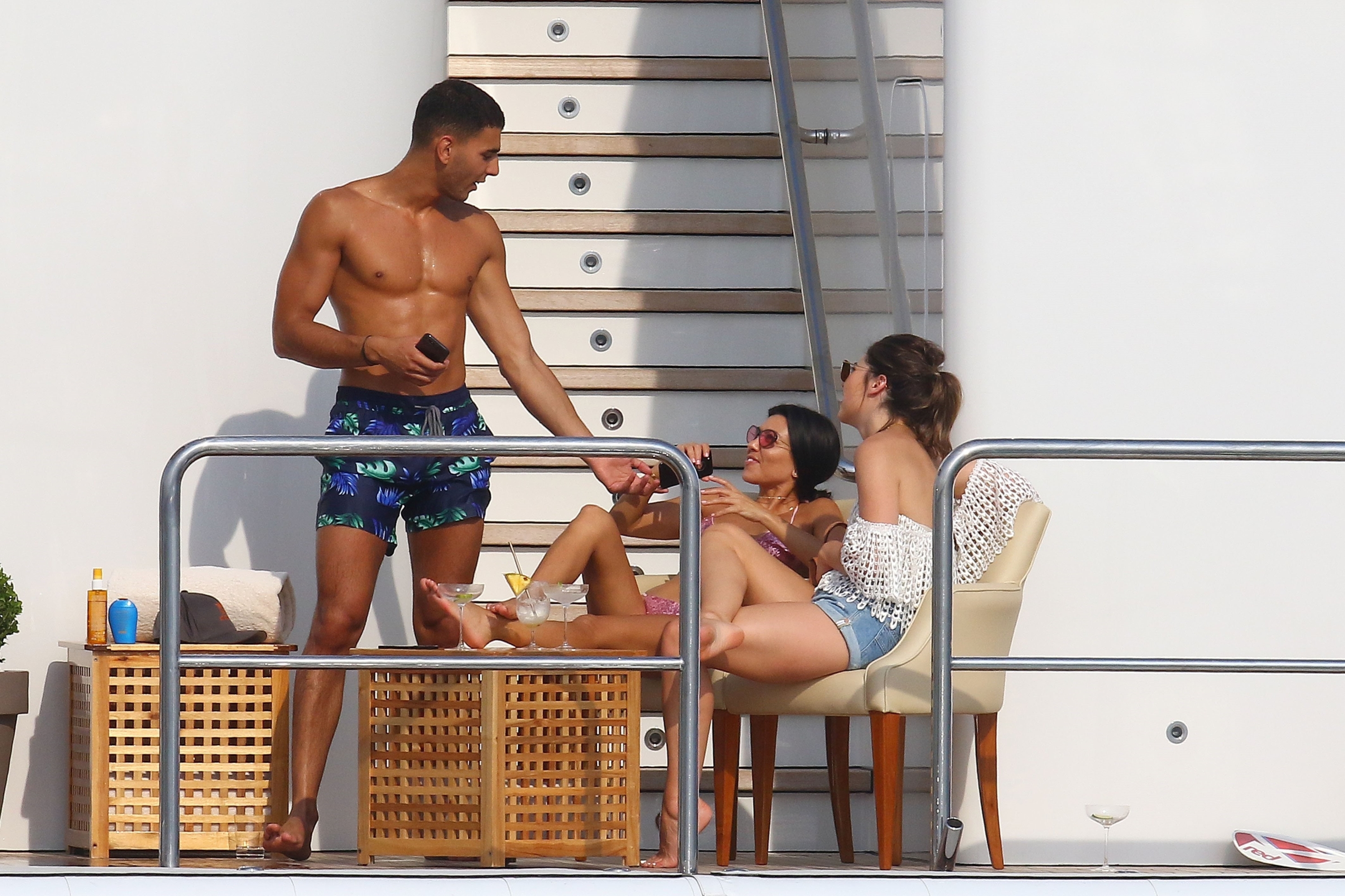 Access_Kardashian_20.jpg