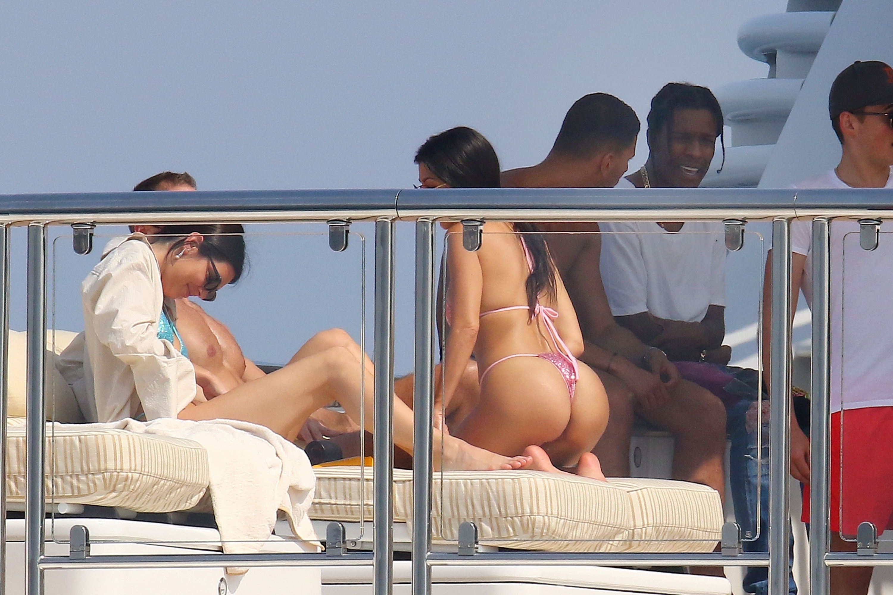 Access_Kardashian_4.jpg