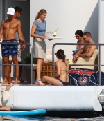 Access_Kardashian_14.jpg