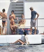 Access_Kardashian_16.jpg