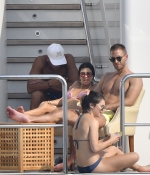 Access_Kardashian_27.jpg