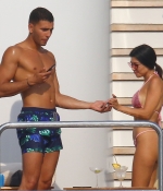 Access_Kardashian_29.jpg