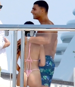 Access_Kardashian_50.jpg