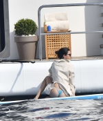 Access_Kardashian_40.jpg