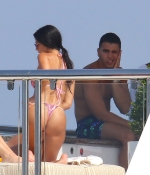 Access_Kardashian_5.jpg