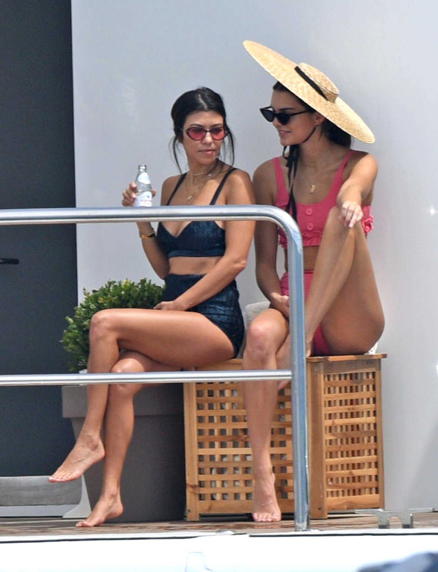 Access_Kardashian_5.jpg