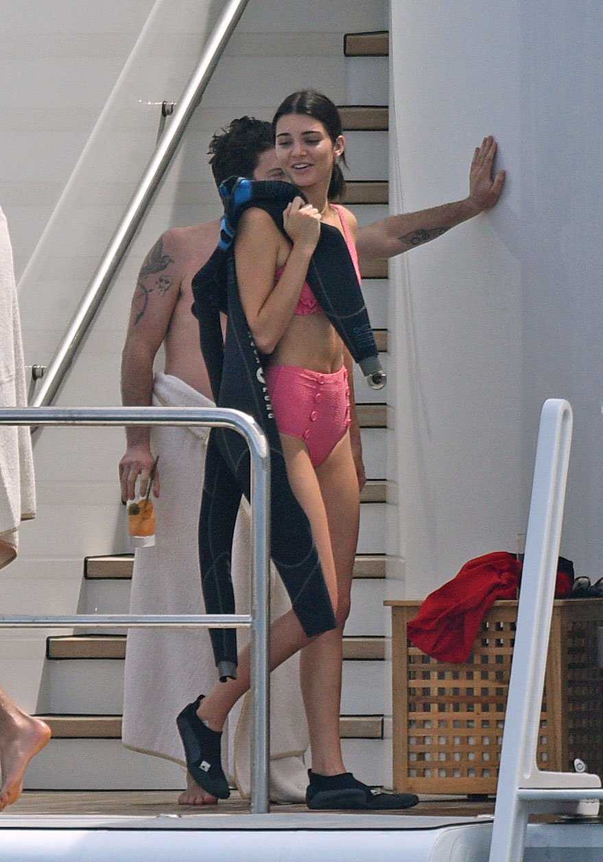 Access_Kardashian_7.jpg