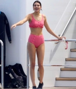 Access_Kardashian_12.jpg