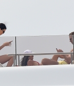 Access_Kardashian_11.jpg