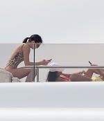 Access_Kardashian_14.jpg
