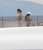 Access_Kardashian_18.jpg