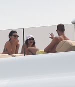 Access_Kardashian_34.jpg