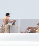 Access_Kardashian_41.jpg