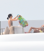 Access_Kardashian_42.jpg