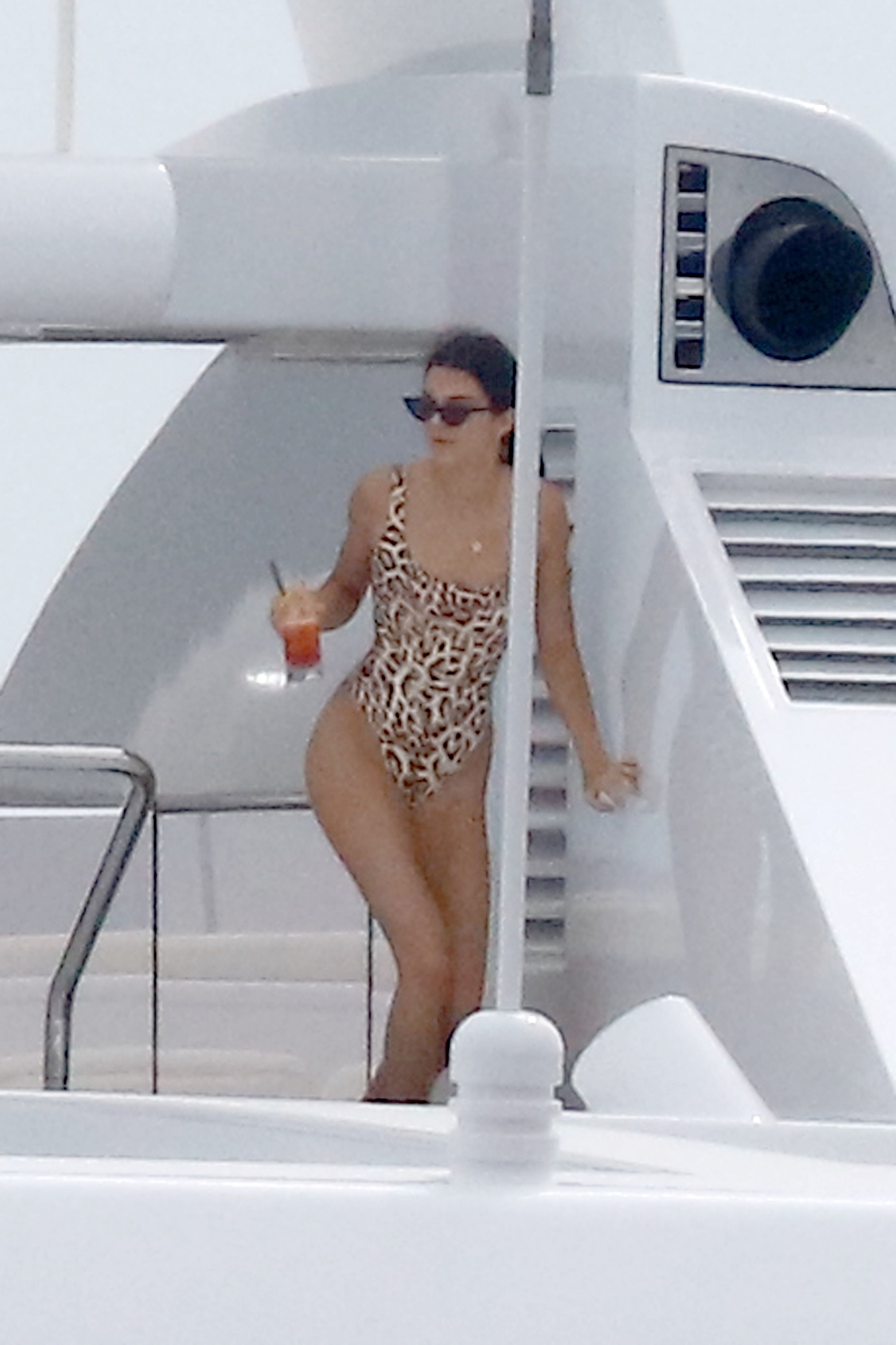 Access_Kardashian_1.jpg