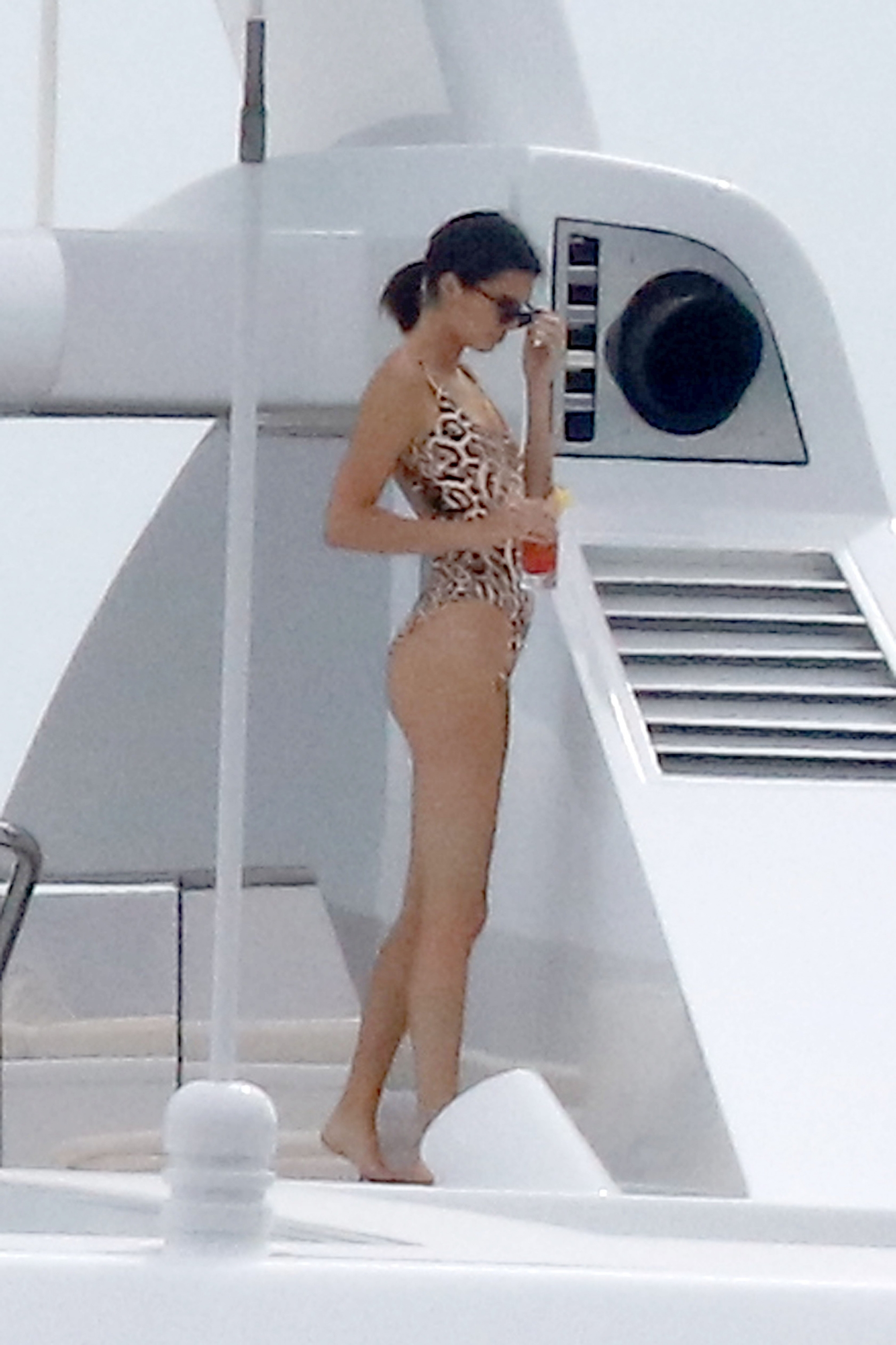 Access_Kardashian_3.jpg
