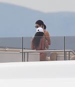 Access_Kardashian_17.jpg