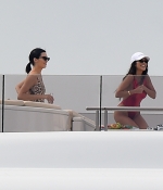Access_Kardashian_30.jpg