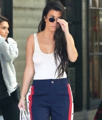 Access_Kardashian_2.jpg