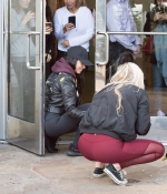 Access_Kardashian_4.jpg