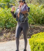 Access_Kardashian_40.jpg
