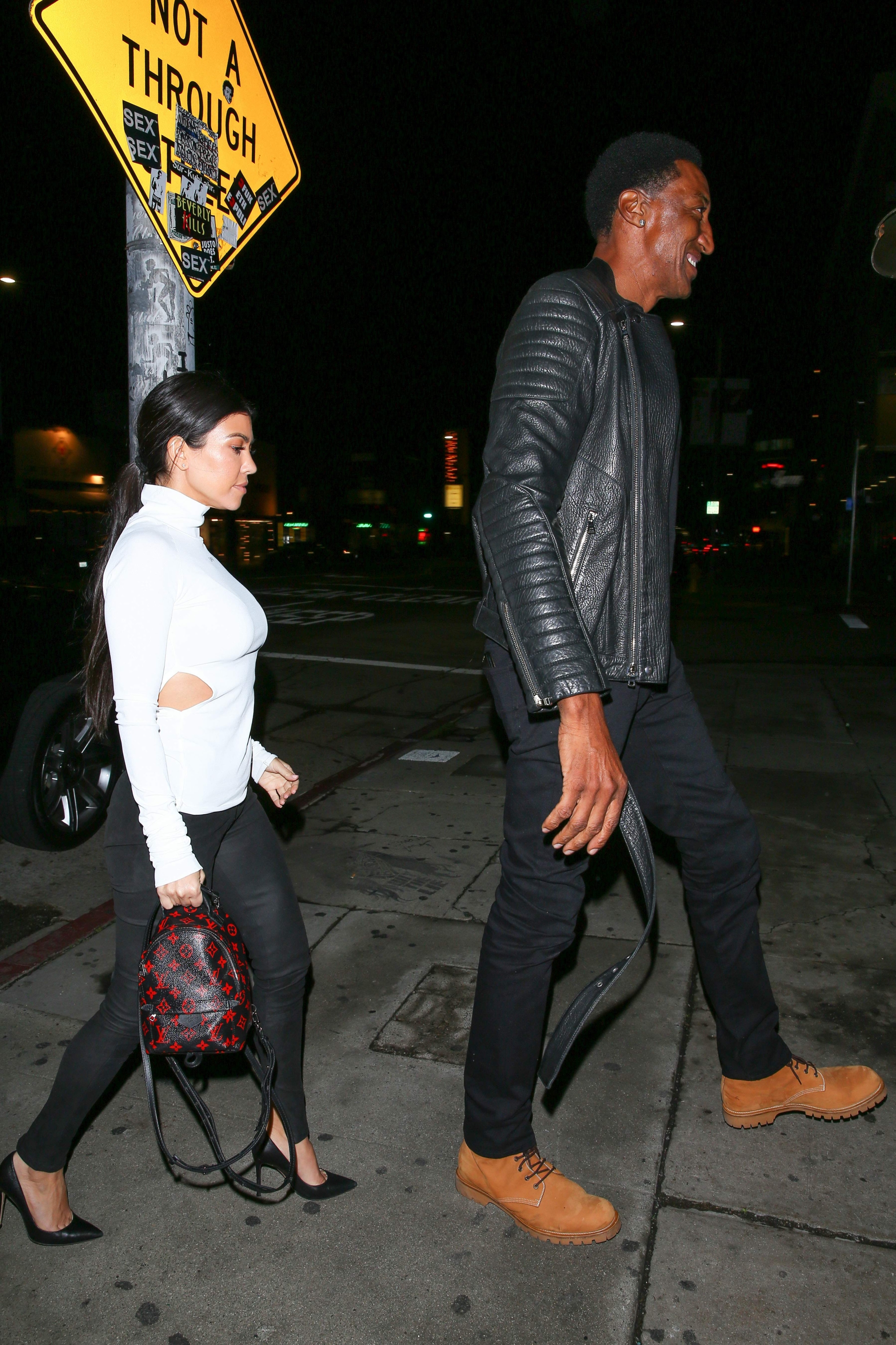 Access_Kardashian_13.jpg