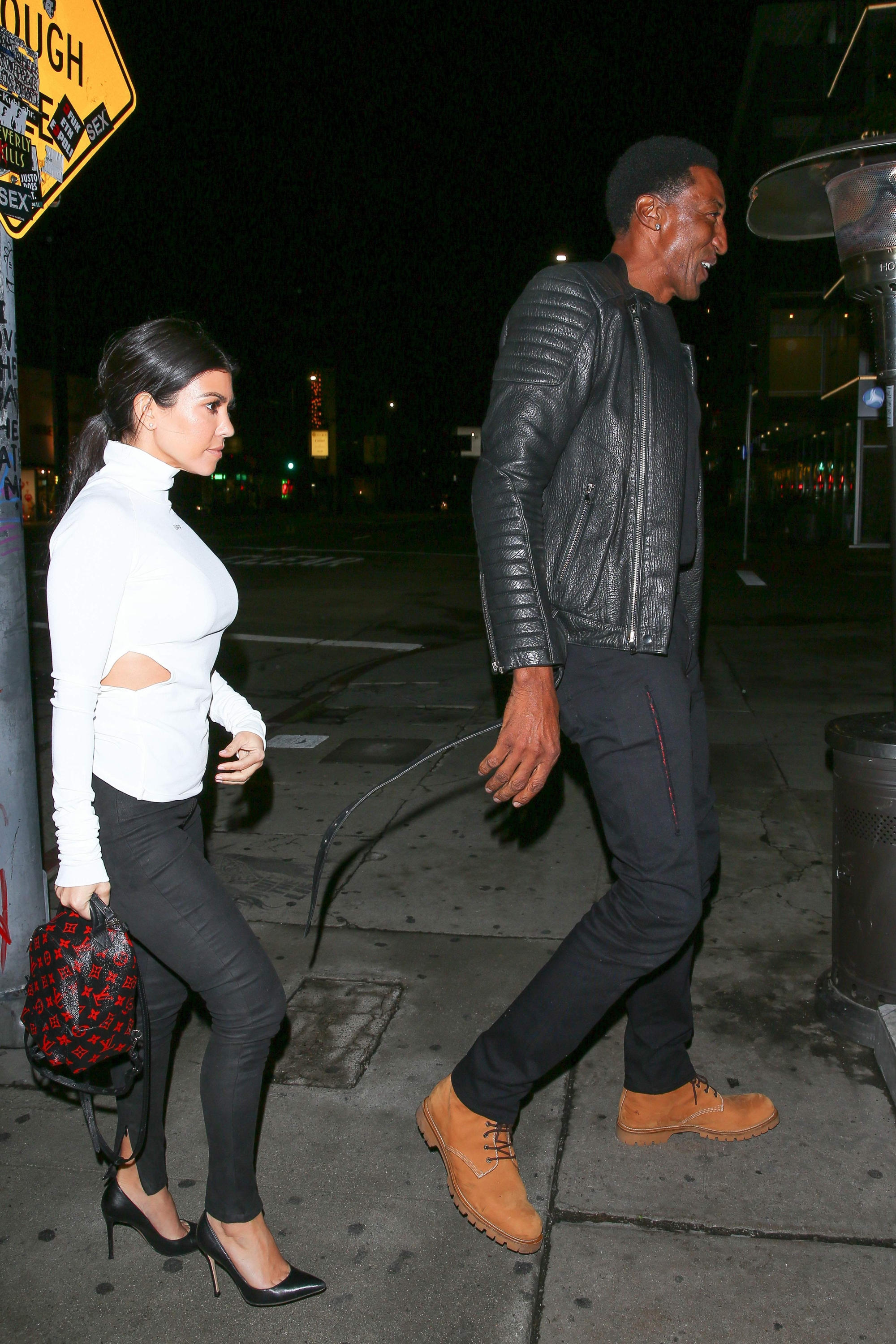 Access_Kardashian_3.jpg