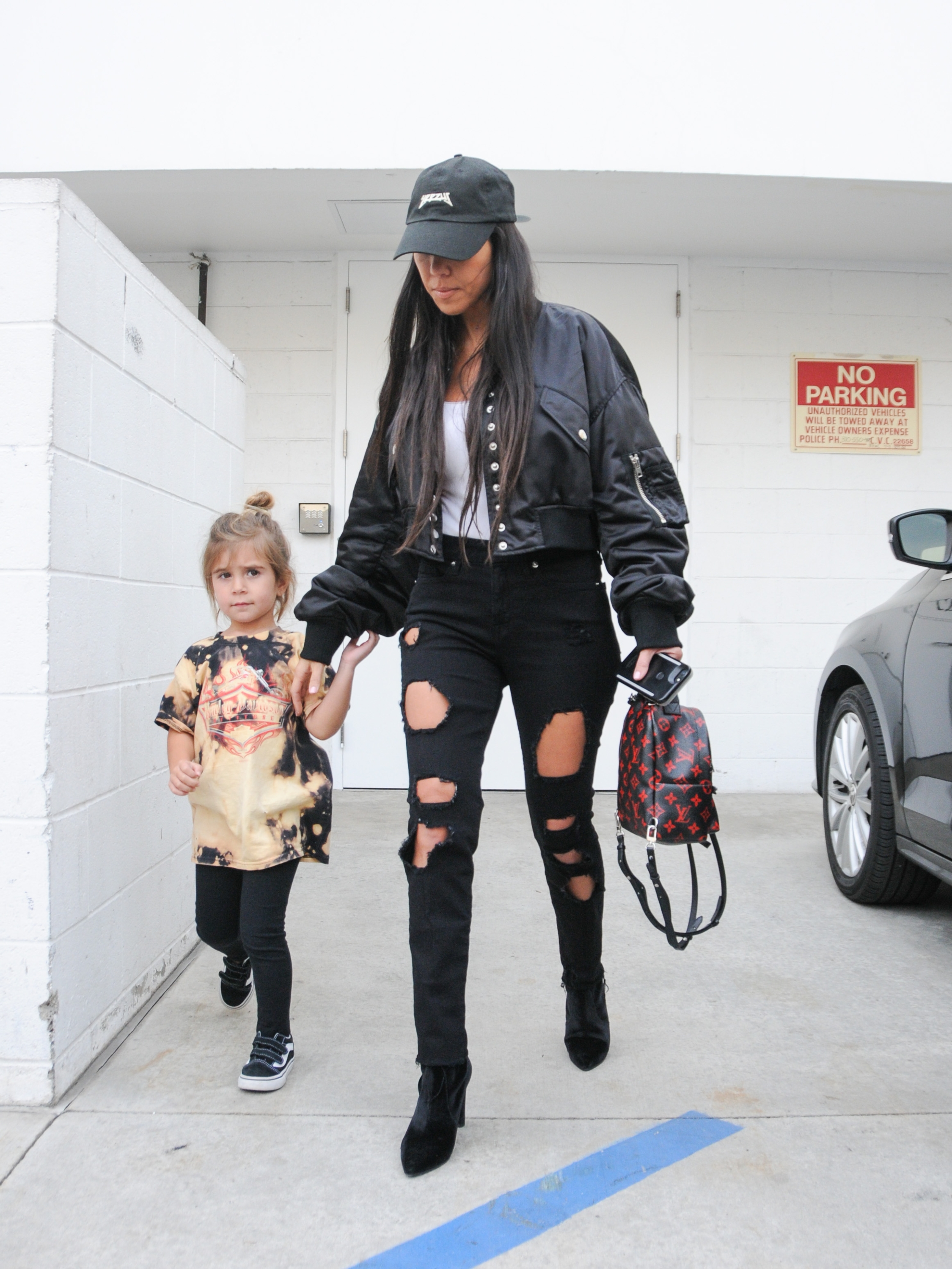 Access_Kardashian_3.jpg